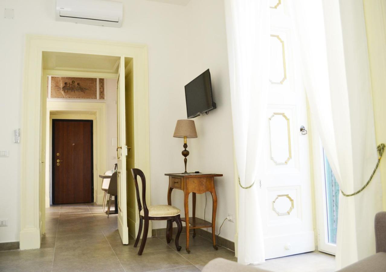Questo Rinascimento Casa Audrey Naples Exterior photo
