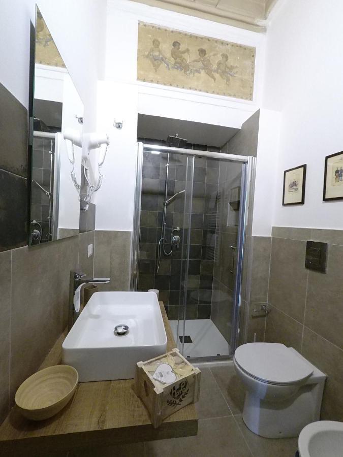 Questo Rinascimento Casa Audrey Naples Exterior photo